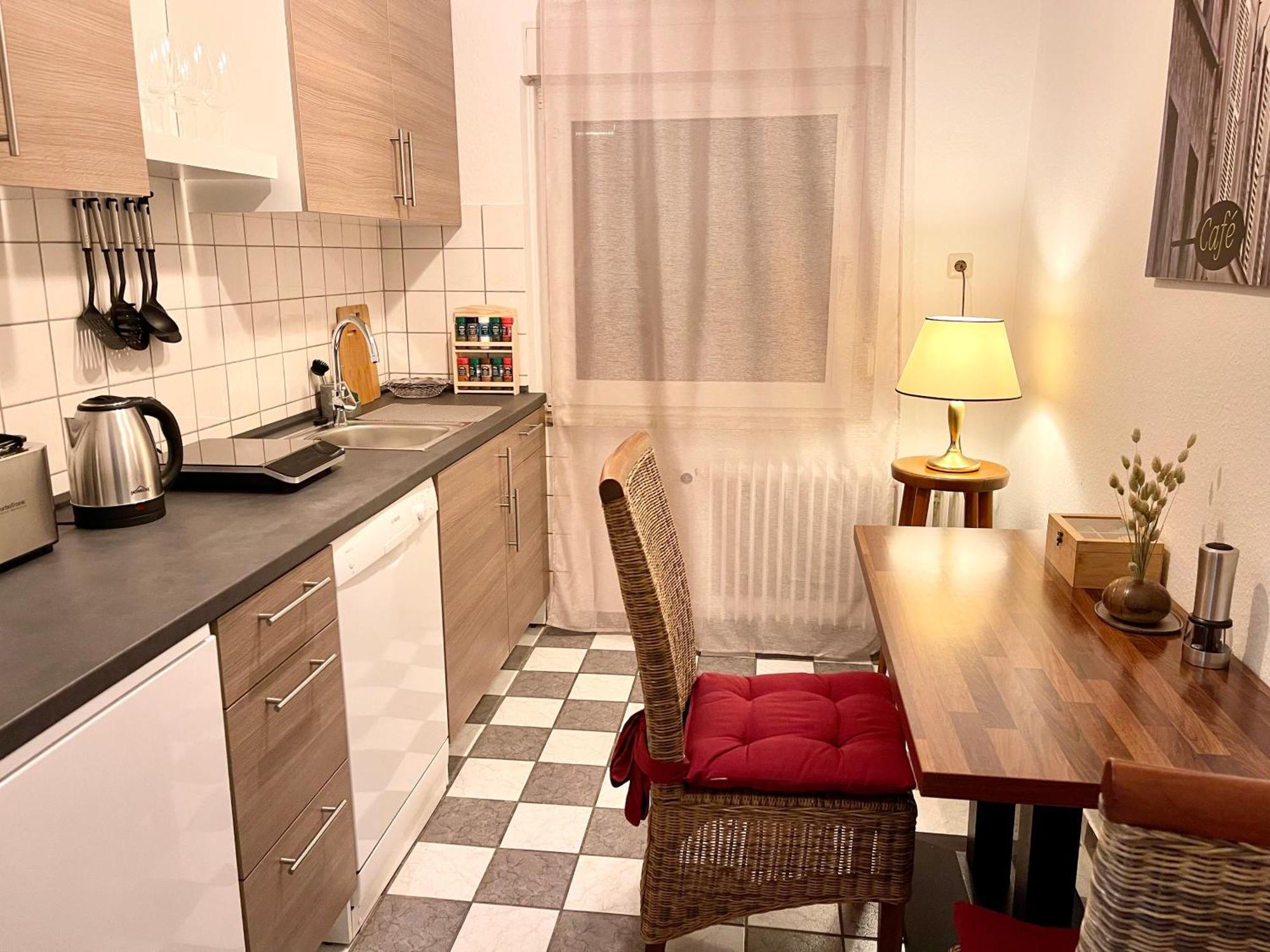 Tunnel Apartment - Nordbahntrasse, Kontaktloser Self-Check-In, Netflix Wuppertal Exterior photo